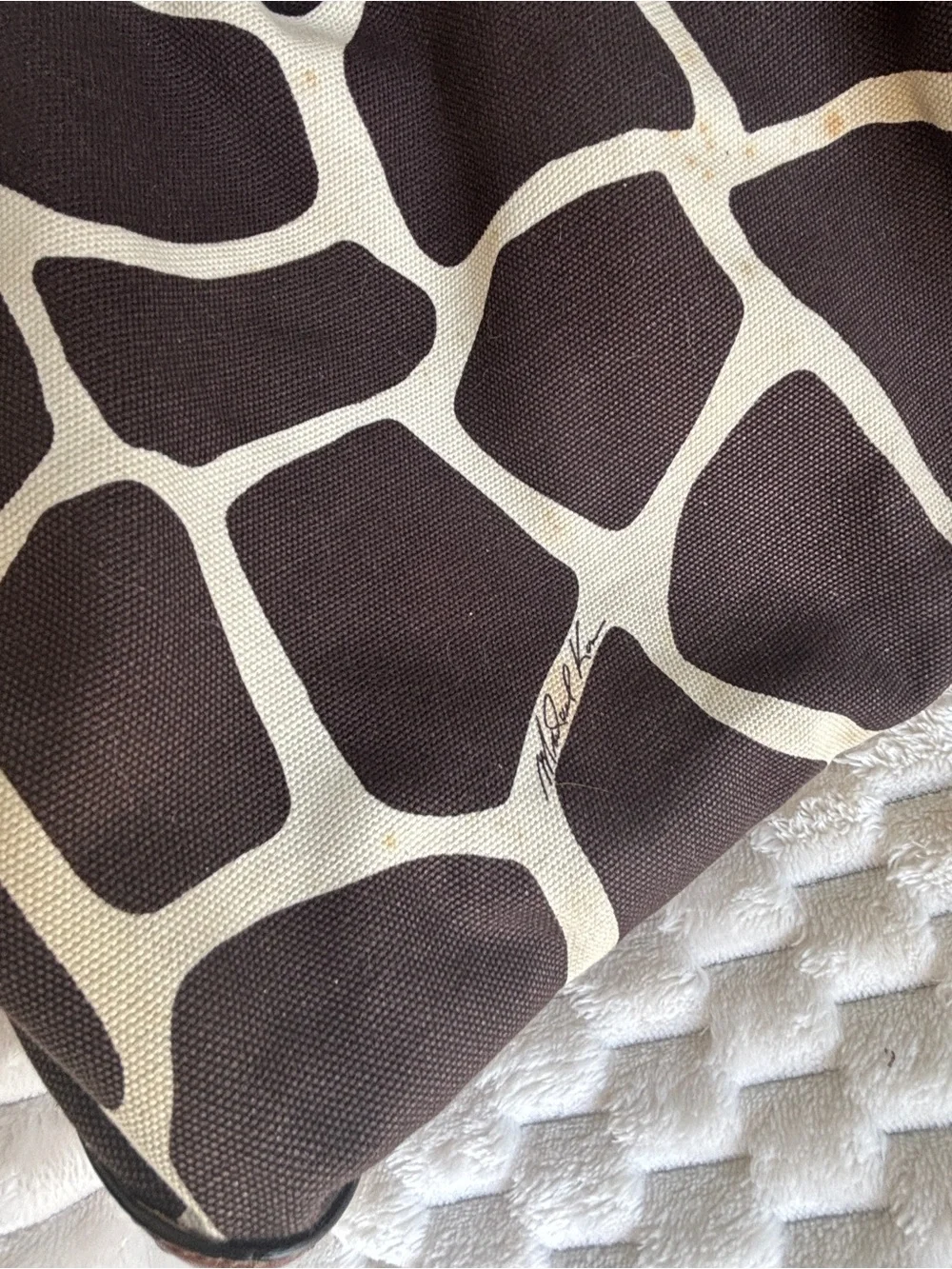 Michael Kors giraffe print canvas, leather trim designer, Gromit detail